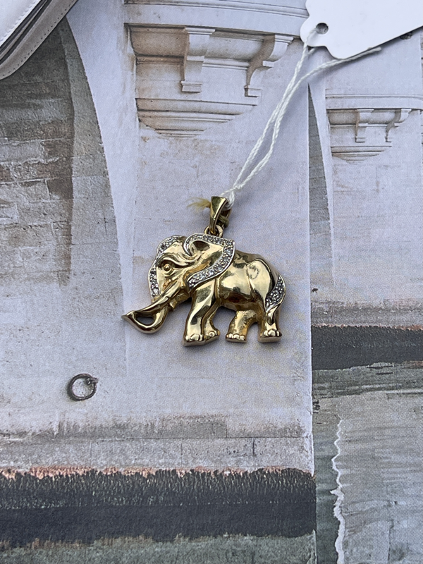 probleem Loodgieter schokkend Diamant 14k goud olifant hanger